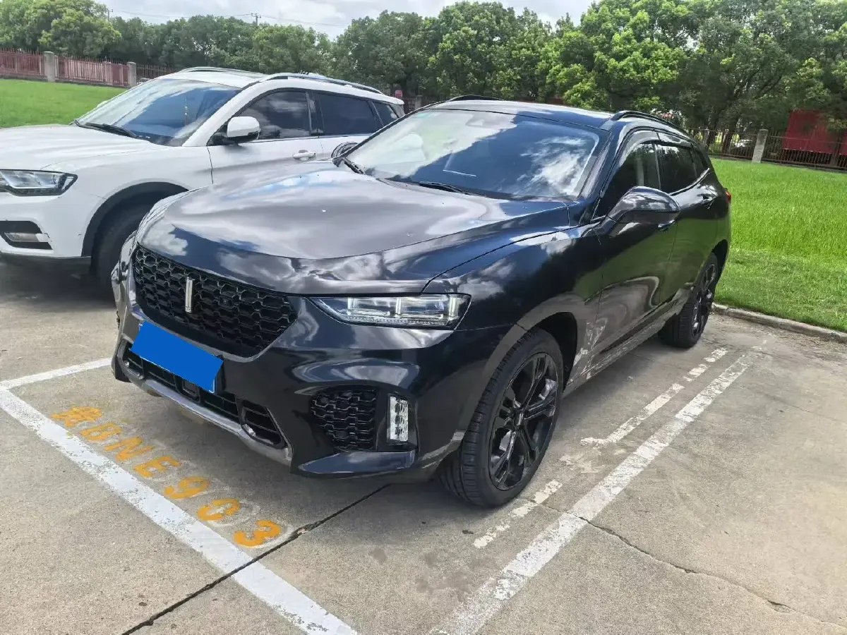 2017 Zotye T700 2.0T 190HP L4 8AT