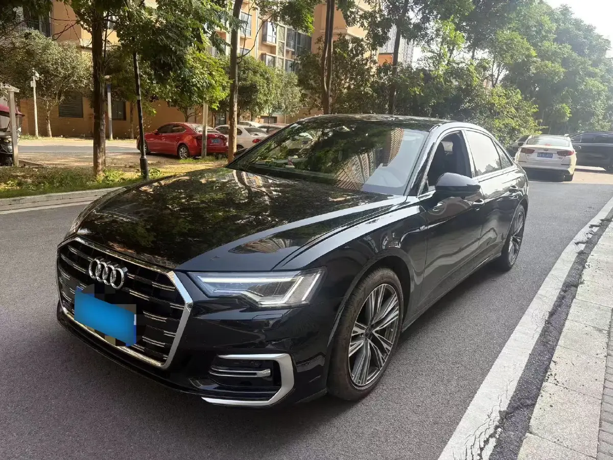 2023 Audi A6L 2.0T 245HP L4 7DCT