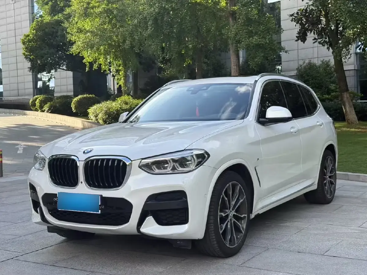 2021 BMW X3 2.0T 252HP L4 8AT