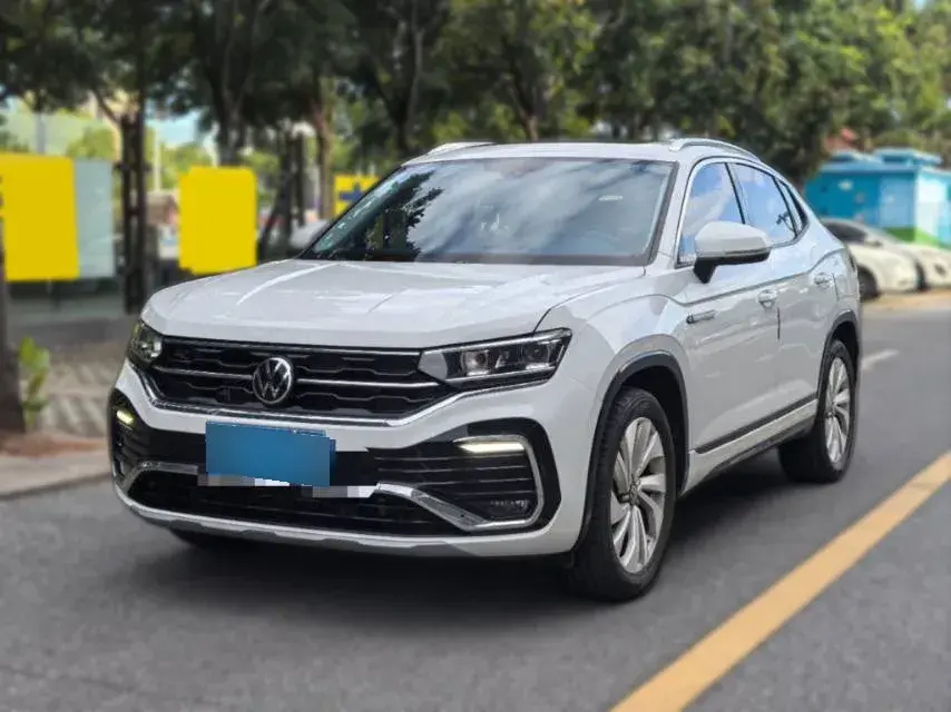 2020 Volkswagen Tayron X 2.0T 186HP L4 7DCT