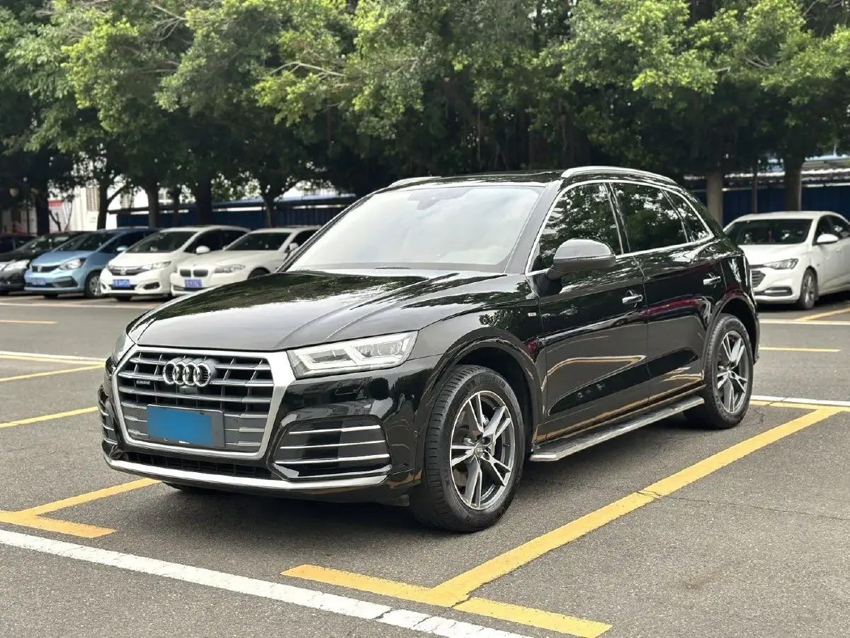 2020 Audi Q5L 2.0T 252HP L4 7DCT
