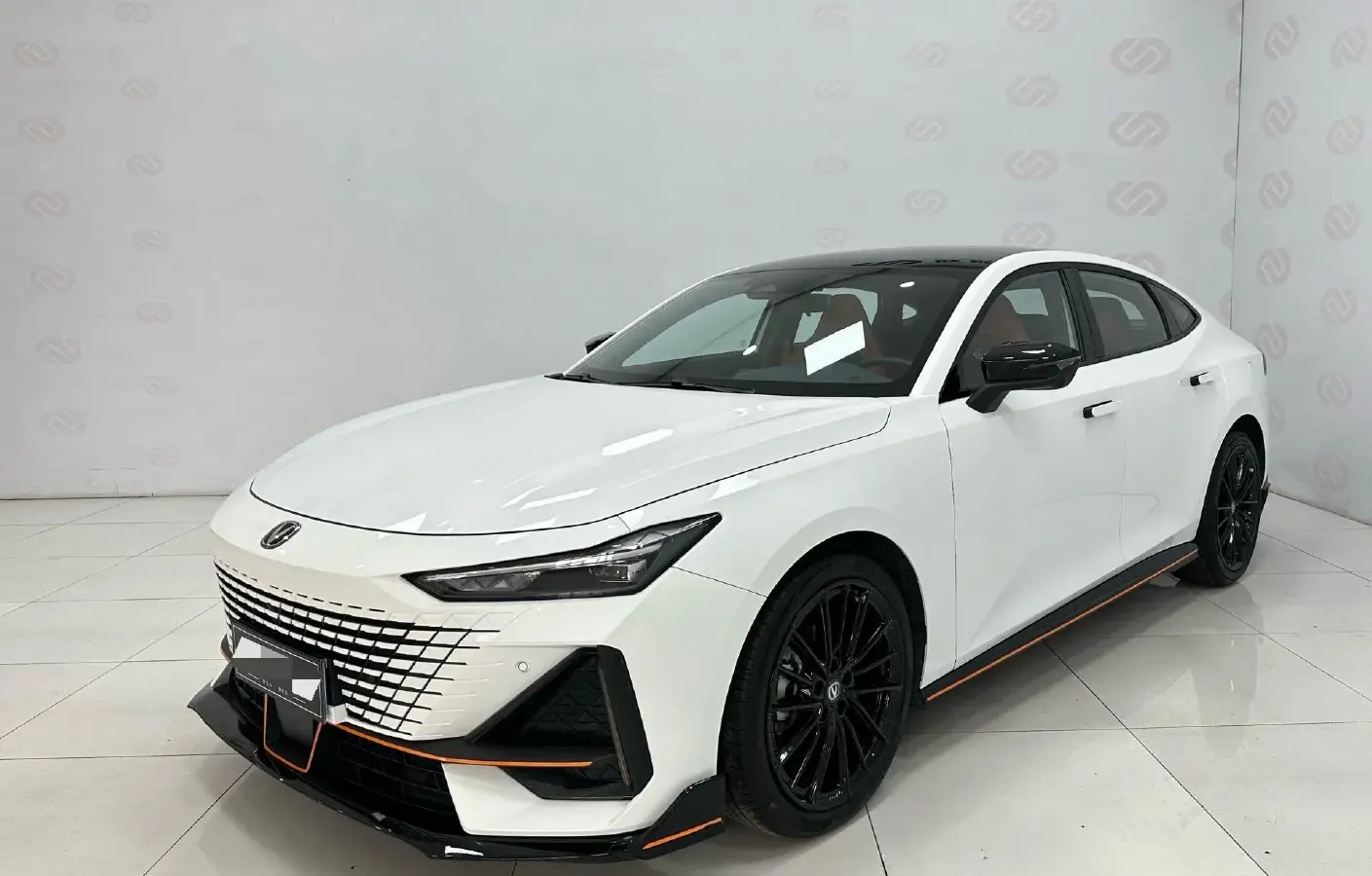 2022 ChangAn UNI-V 1.5T 188HP L4 7DCT