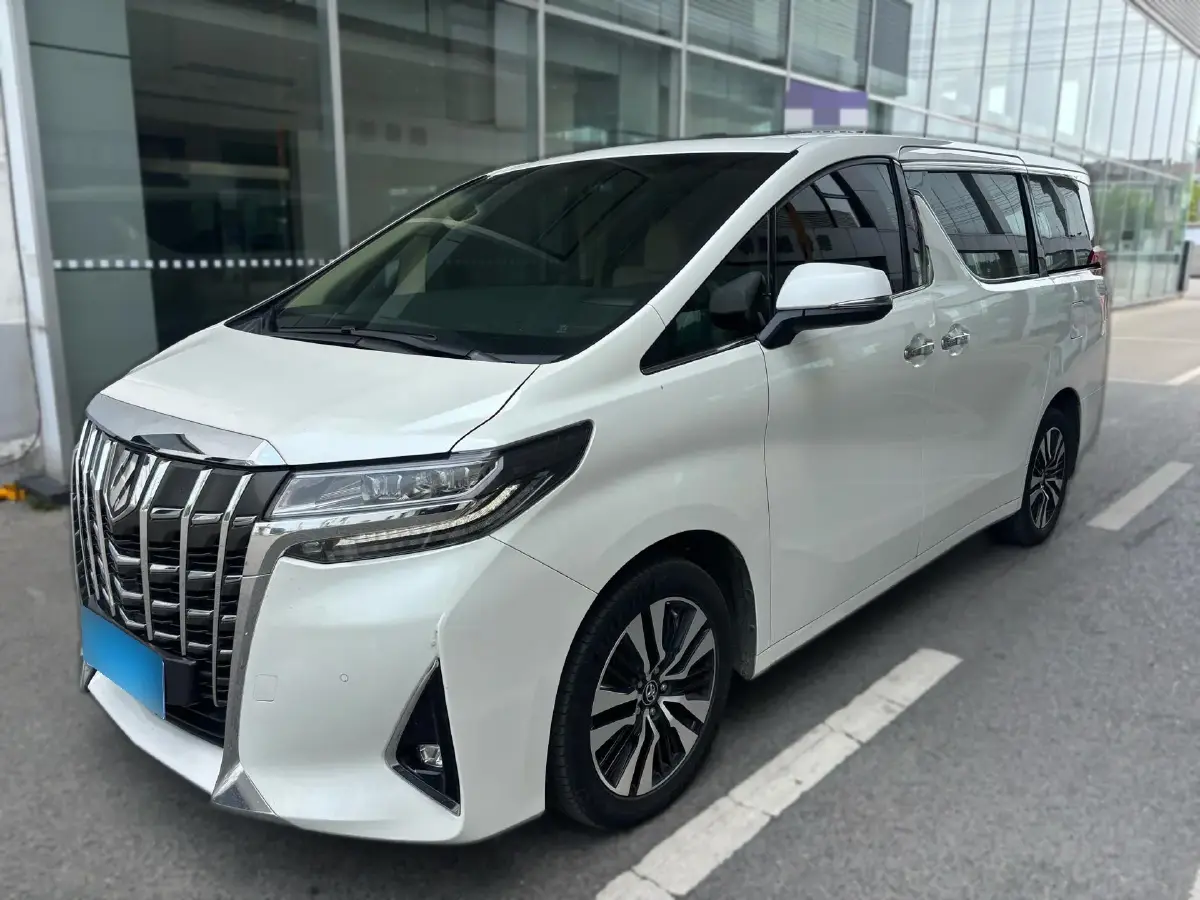 2018 Toyota Alphard 3.5L 301HP V6 8AT