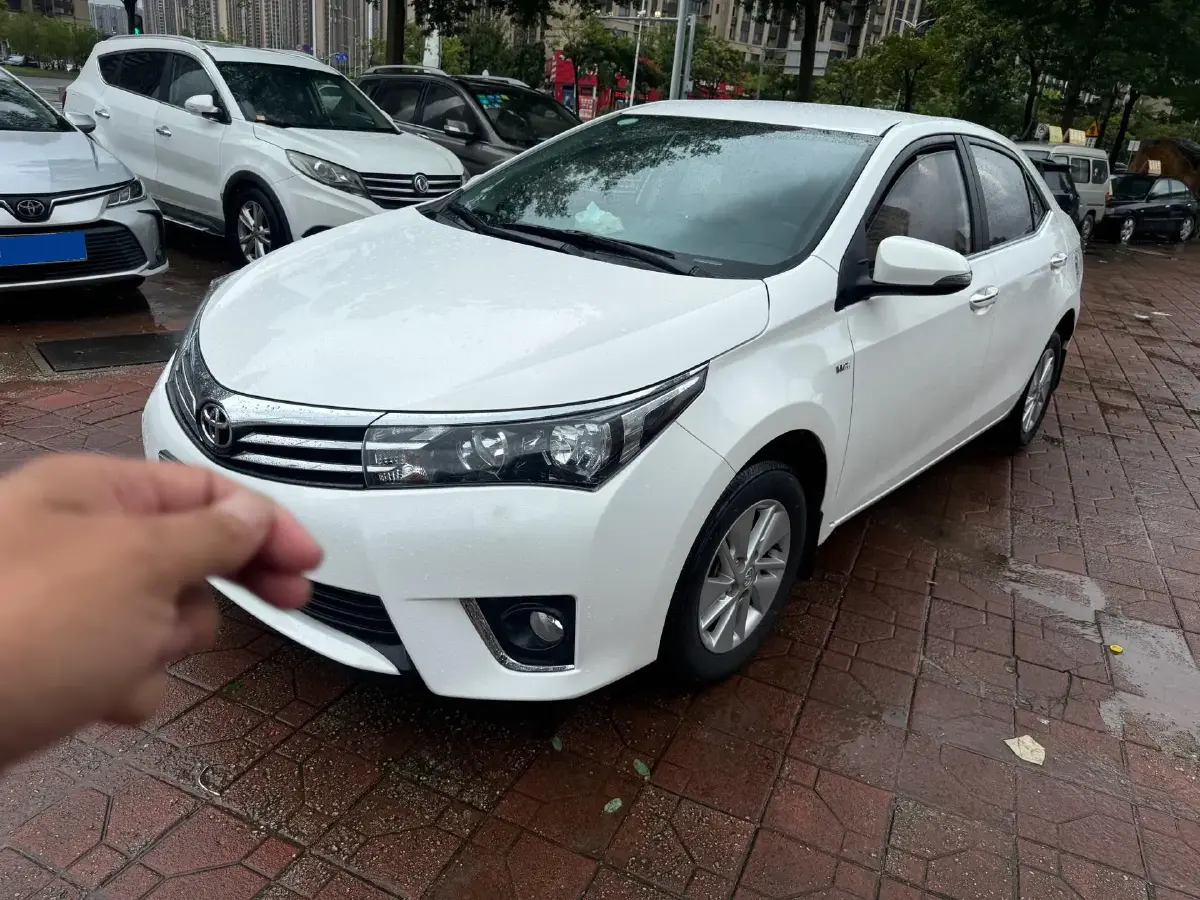 2017 Toyota Corolla 1.2T 116HP L4 6MT