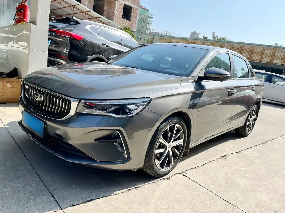 2022 Geely Emgrand L 1.4T 141HP L4 CVT