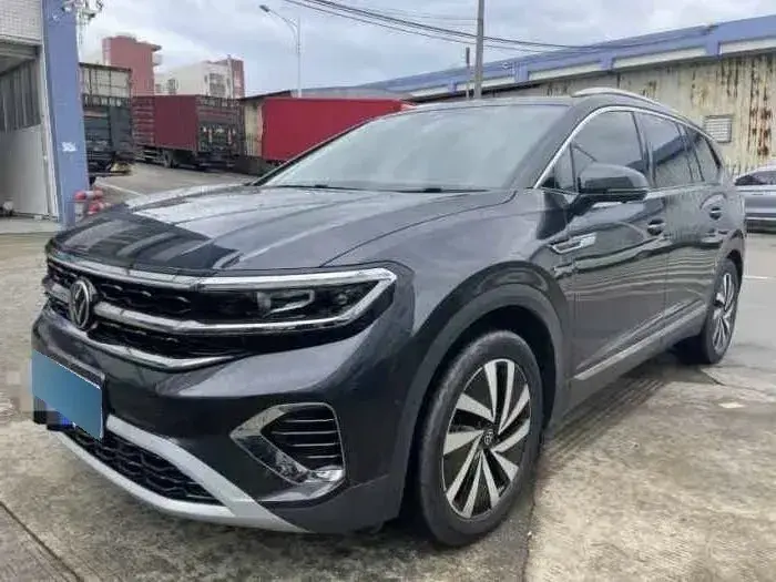 2021 Volkswagen Talagon 2.0T 220HP L4 7DCT