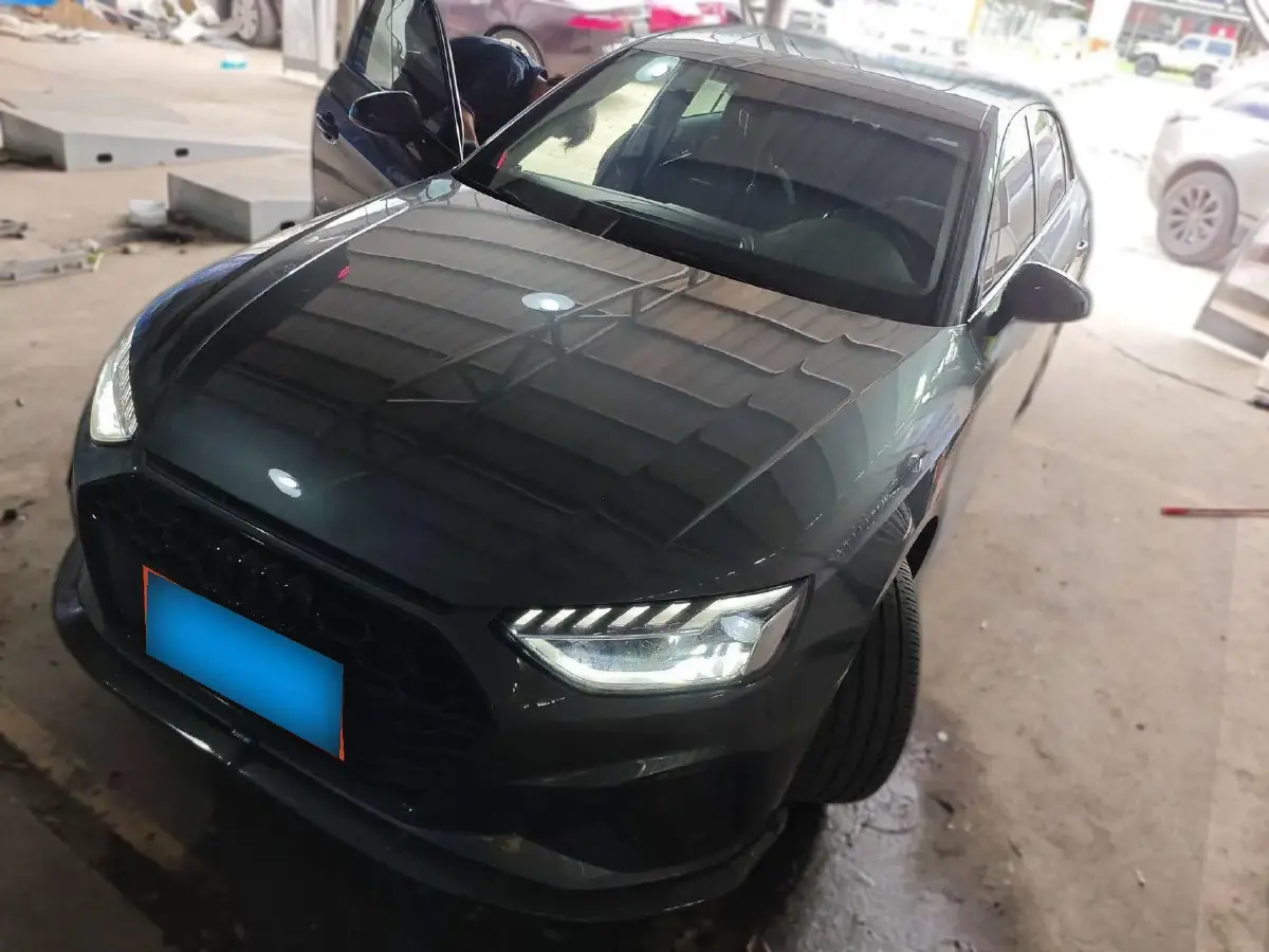 2020 Audi A4L 2.0T 190HP L4 7DCT