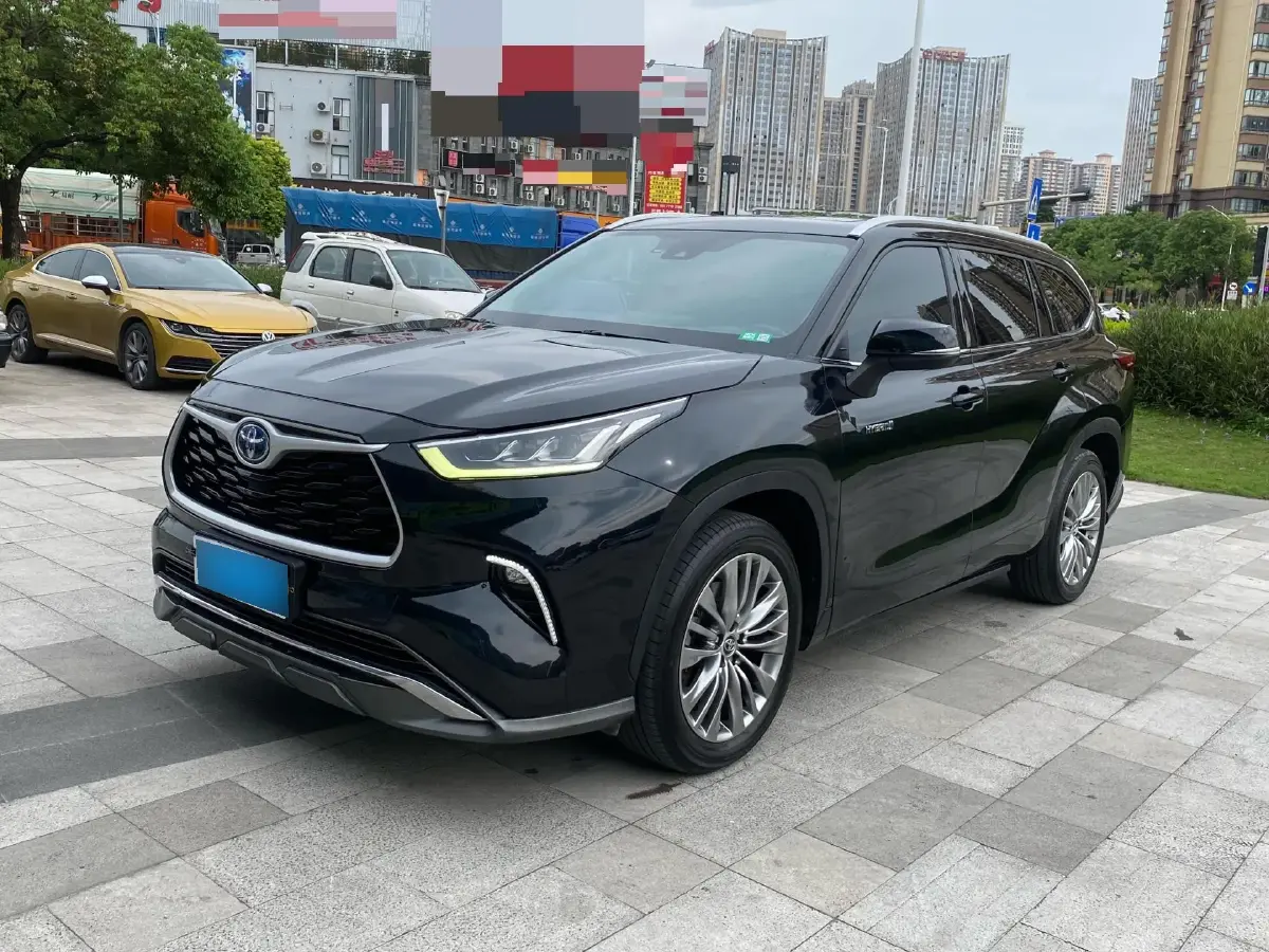 2022 Toyota Highlander 2.5L 192HP L4 E-CVT Hybrid