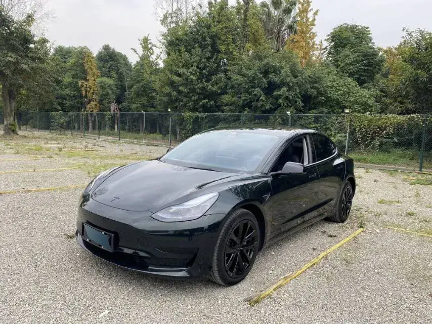2022 Tesla Model 3 BEV 60KWH