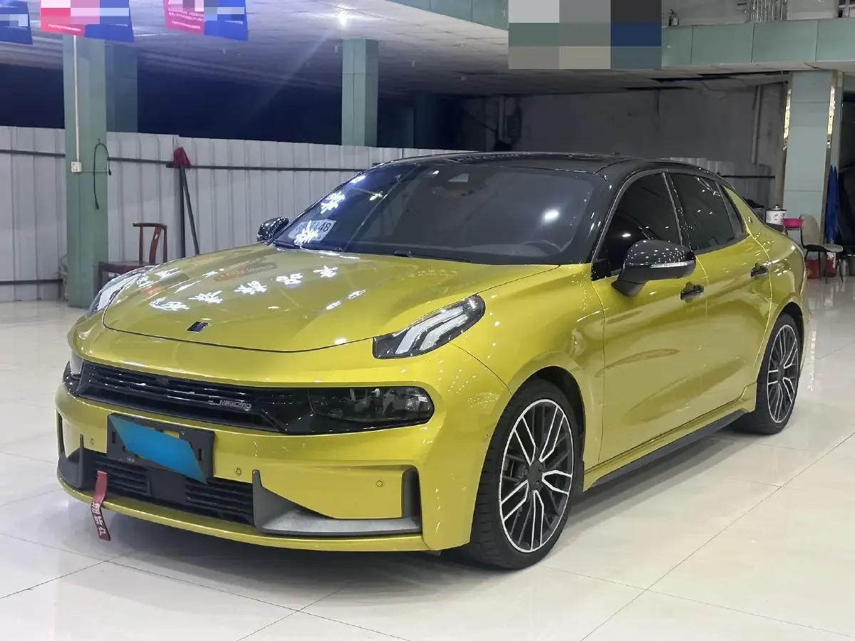 2019 LYNK&CO 03 2.0T 254HP L4 8AT