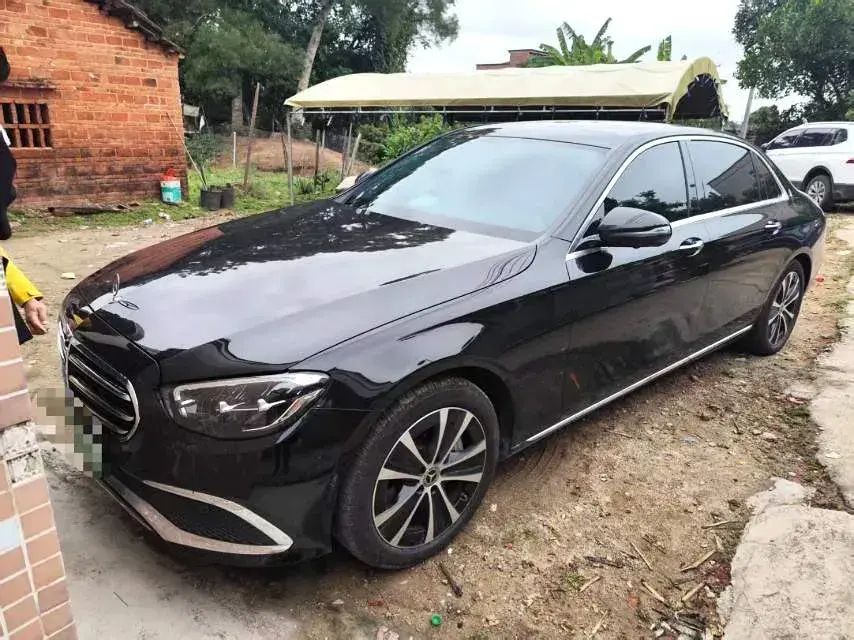 2023 Mercedes-Benz E Class 2.0T 211HP L4 9AT PHEV 25.4KWH