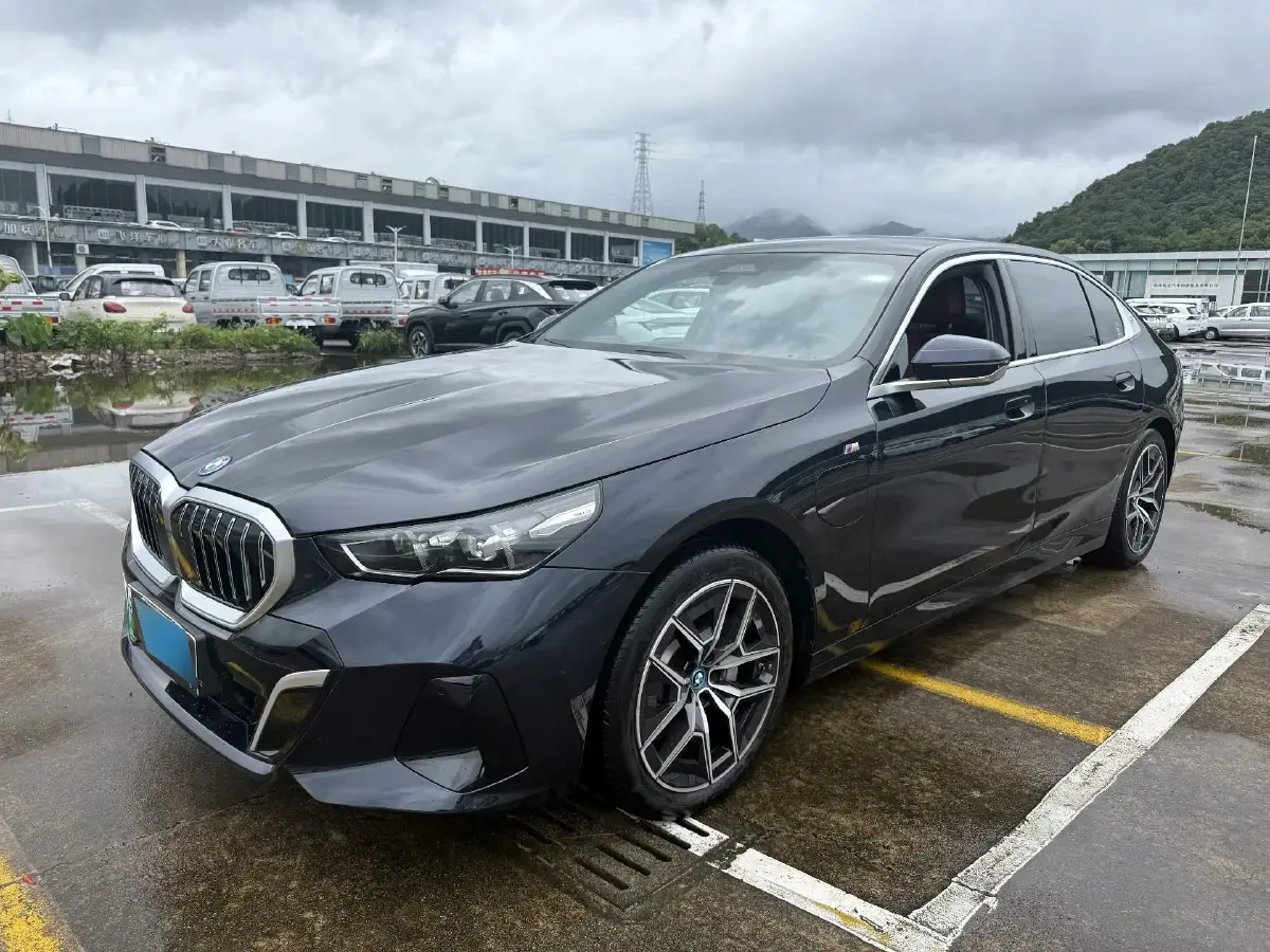 2024 BMW i5 BEV 79.05KWH