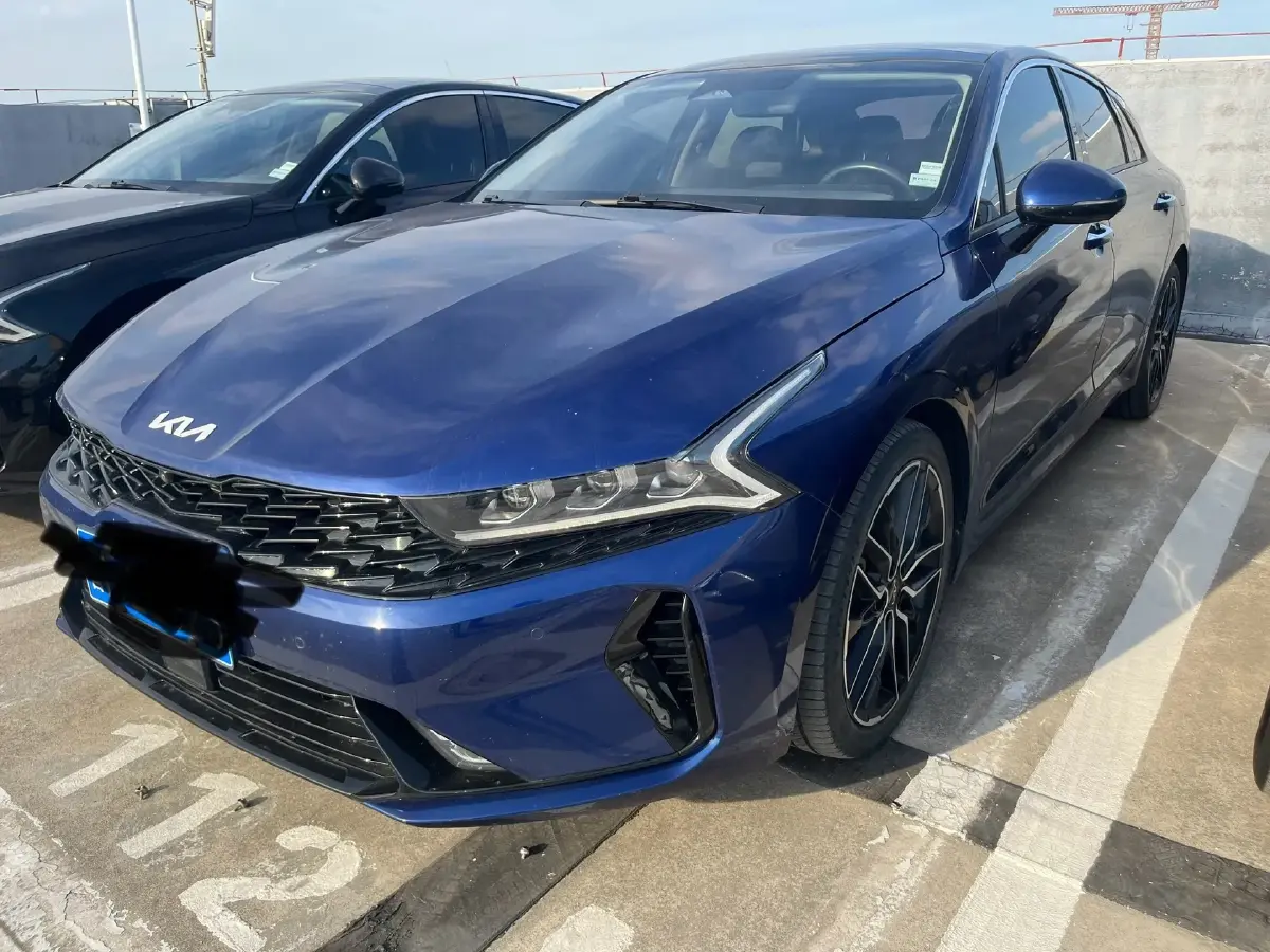 2021 Kia K5 2.0T 240HP L4 8AT