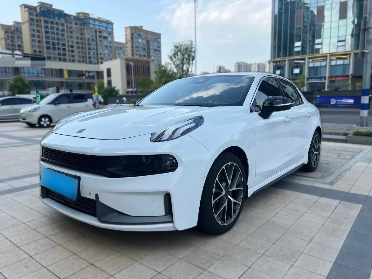 2019 LYNK&CO 03 1.5T 180HP L3 7DCT