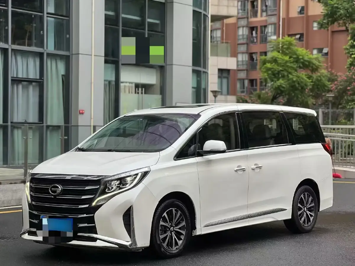 2021 GAC Trumpchi M8 2.0T 252HP L4 8AT