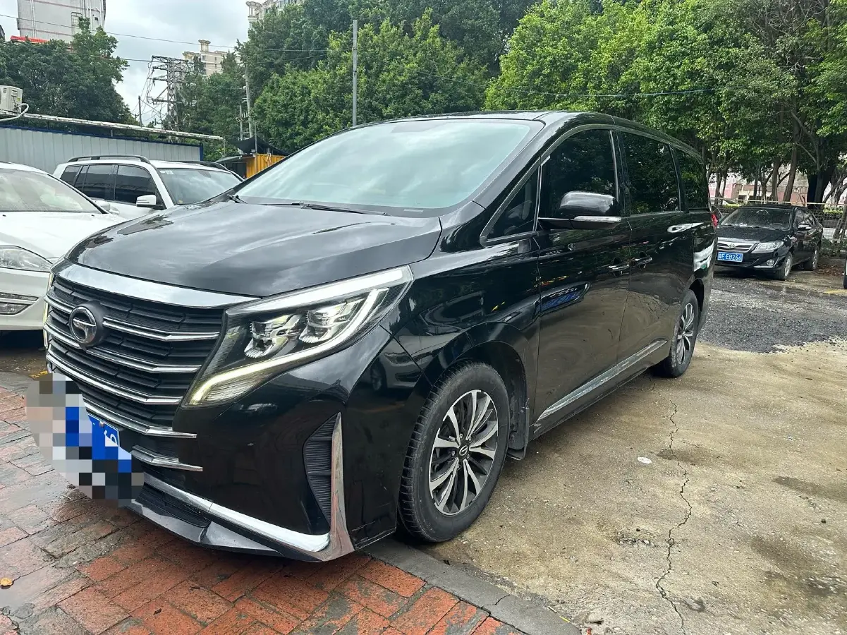 2021 GAC Trumpchi M8 2.0T 252HP L4 8AT