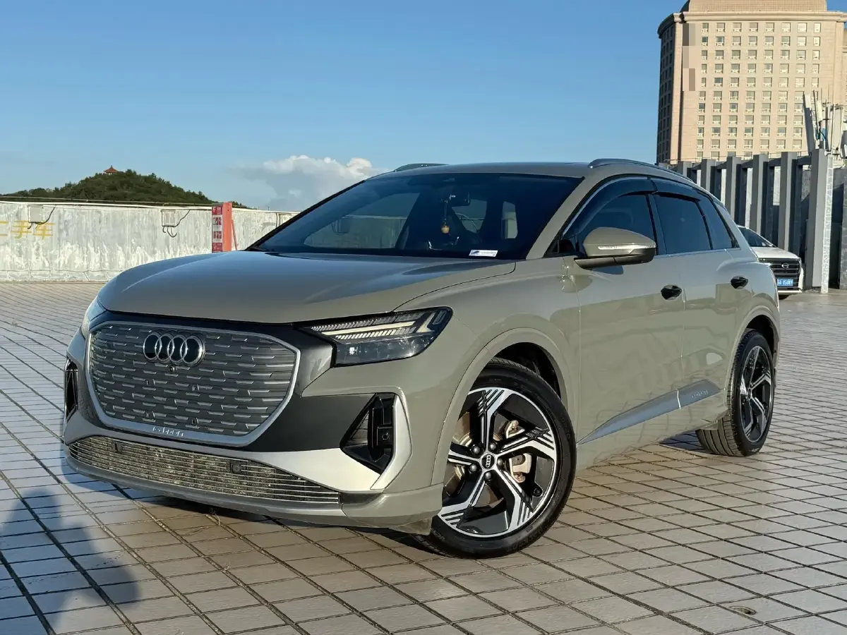 2024 Audi Q4 e-tron BEV 84.8KWH