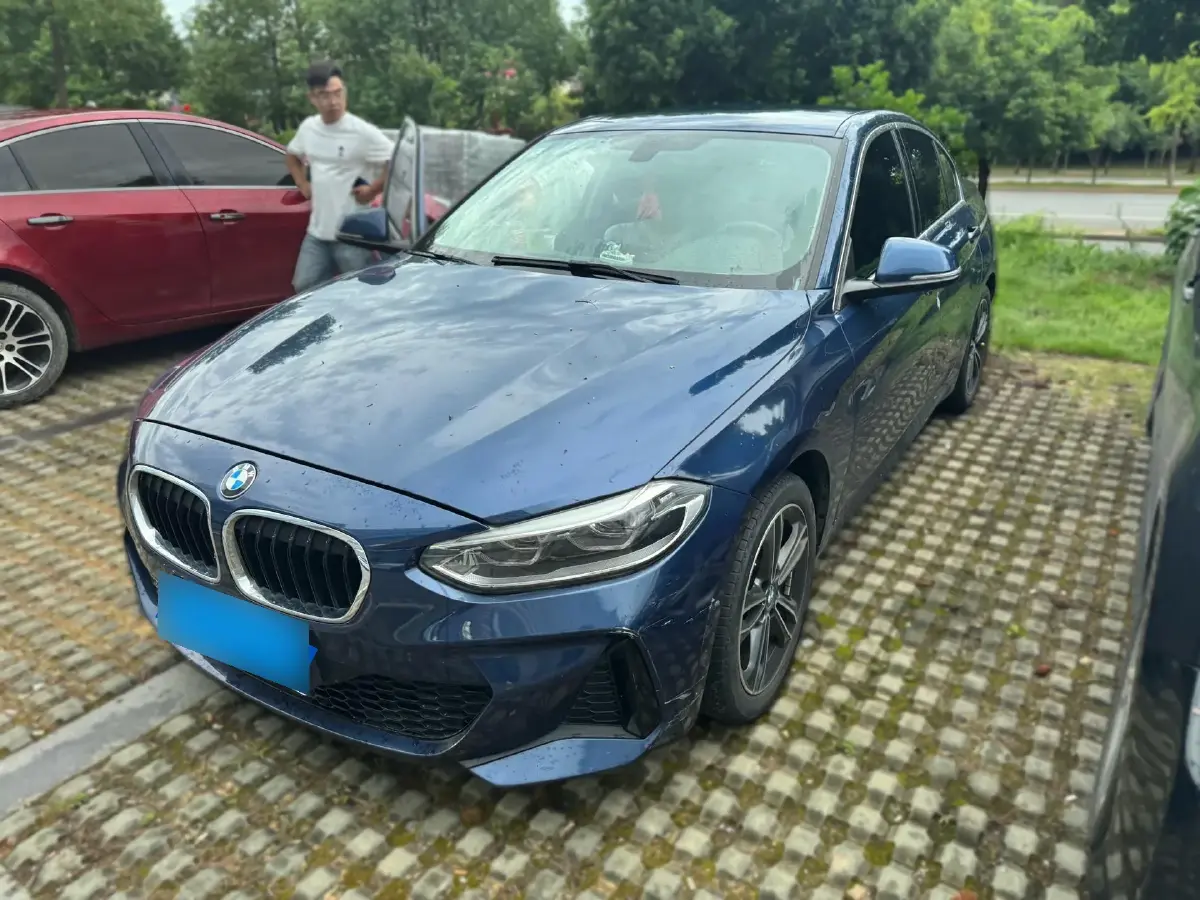 2021 BMW 1 Series 1.5T 140HP L3 7DCT