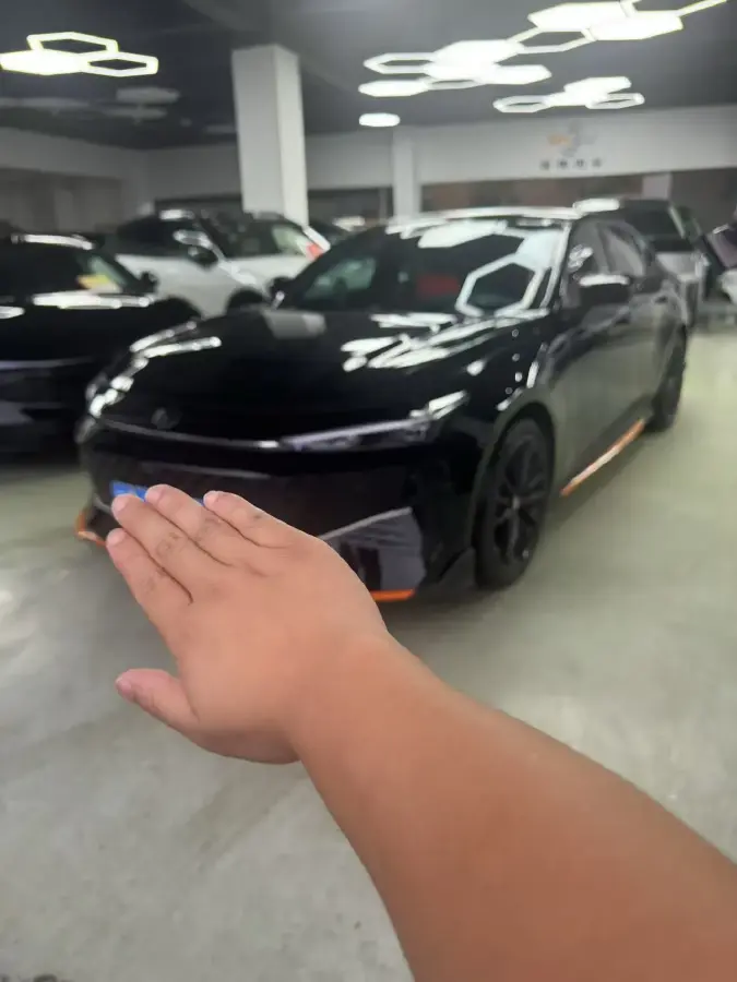 2024 ChangAn UNI-V 1.5T 188HP L4 7DCT 2024 ChangAn UNI-V 1.5T 188HP L4 7DCT