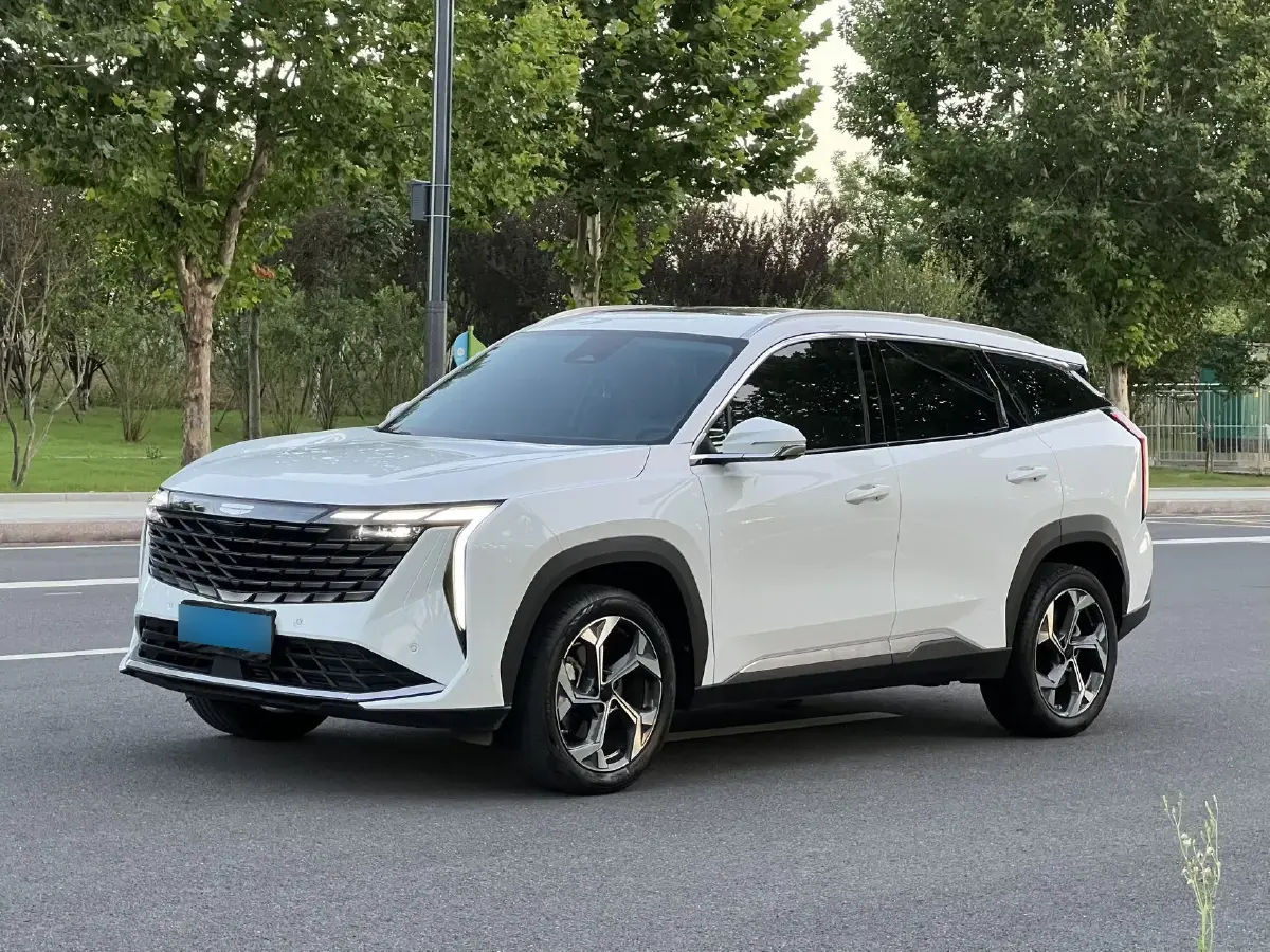 2023 Geely StarRay 1.5T 181HP L4 7DCT 2023 Geely StarRay 1.5T 181HP L4 7DCT