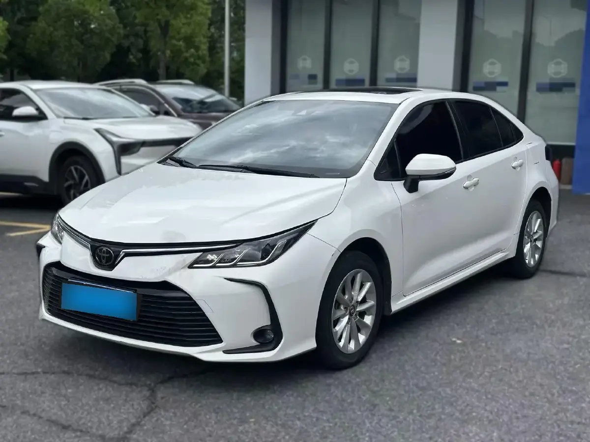 2021 Toyota Corolla 1.2T 116HP L4 CVT