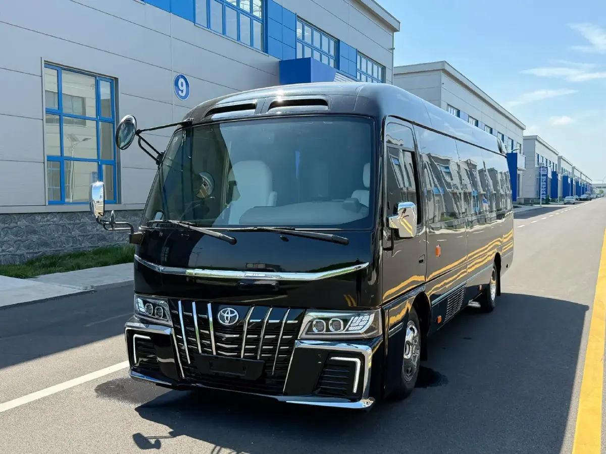 2015 Toyota Coaster 4.0L 232HP V6 5MT