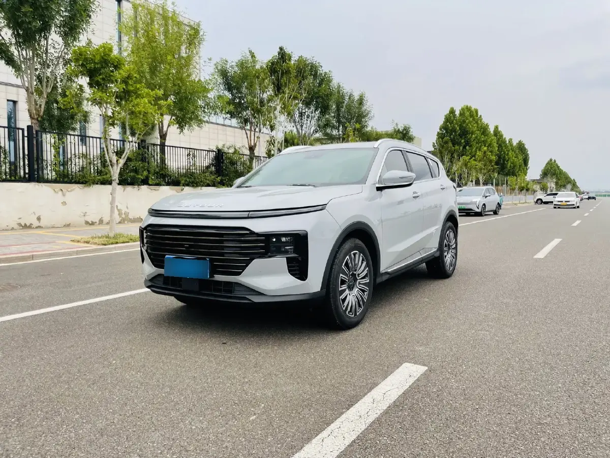 2023 Jetour X70 Plus 1.5T 156HP L4 6MT