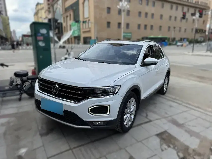 2021 Volkswagen T-Roc 1.4T 150HP L4 7DCT