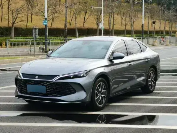 2024 BYD QinL 1.5L 101HP L4 E-CVT PHEV 15.87KWH