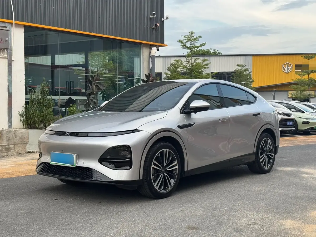 2023 Xpeng G6 BEV 66KWH