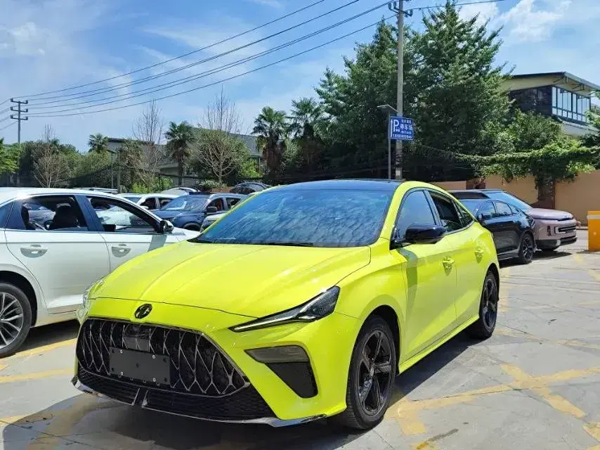 2022 MG 5 Scorpio 1.5T 181HP L4 7DCT