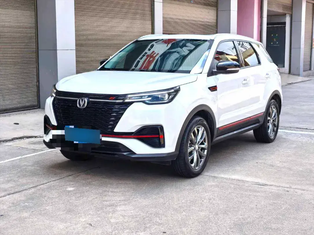 2021 ChangAn CS55 Plus 1.5T 180HP L4 6MT