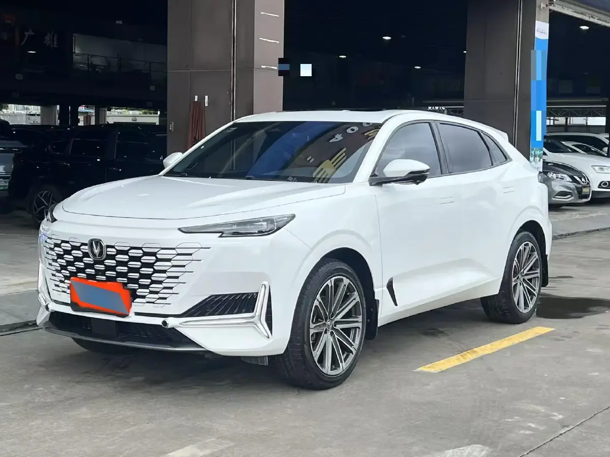 2021 ChangAn UNI-K 2.0T 233HP L4 8AT