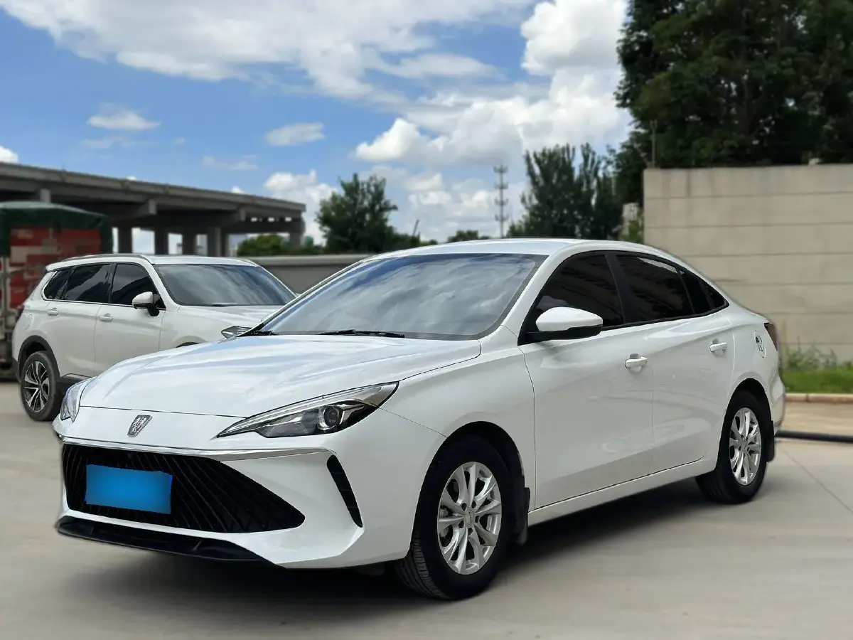 2023 Roewe i5 1.5L 129HP L4 5MT