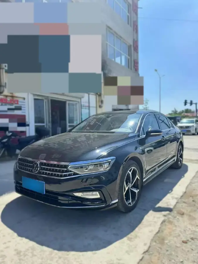 2023 Volkswagen Magotan 2.0T 220HP L4 7DCT