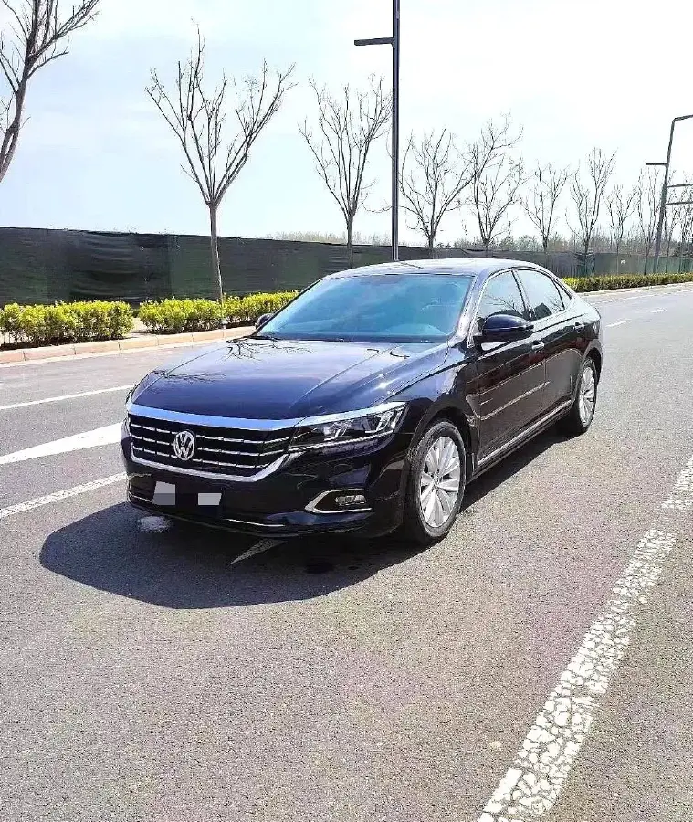 2019 Volkswagen Passat 2.0T 186HP L4 7DCT