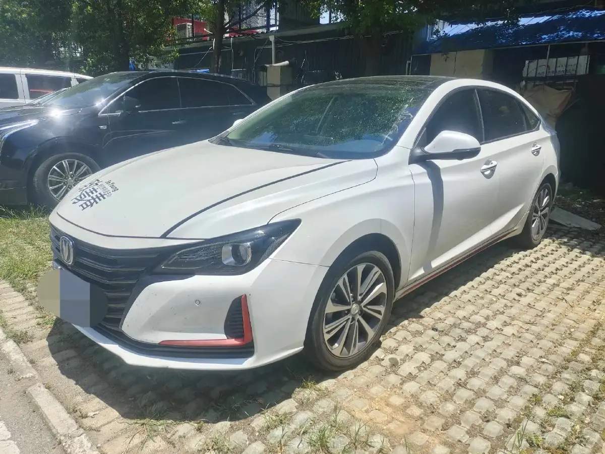 2021 ChangAn Raeton CC 1.5T 180HP L4 7DCT