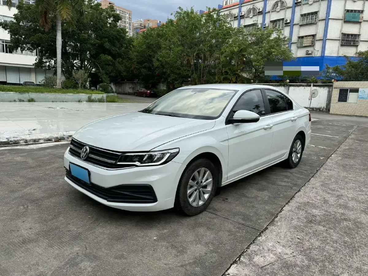 2021 Volkswagen Bora 1.5L 113HP L4 6AT