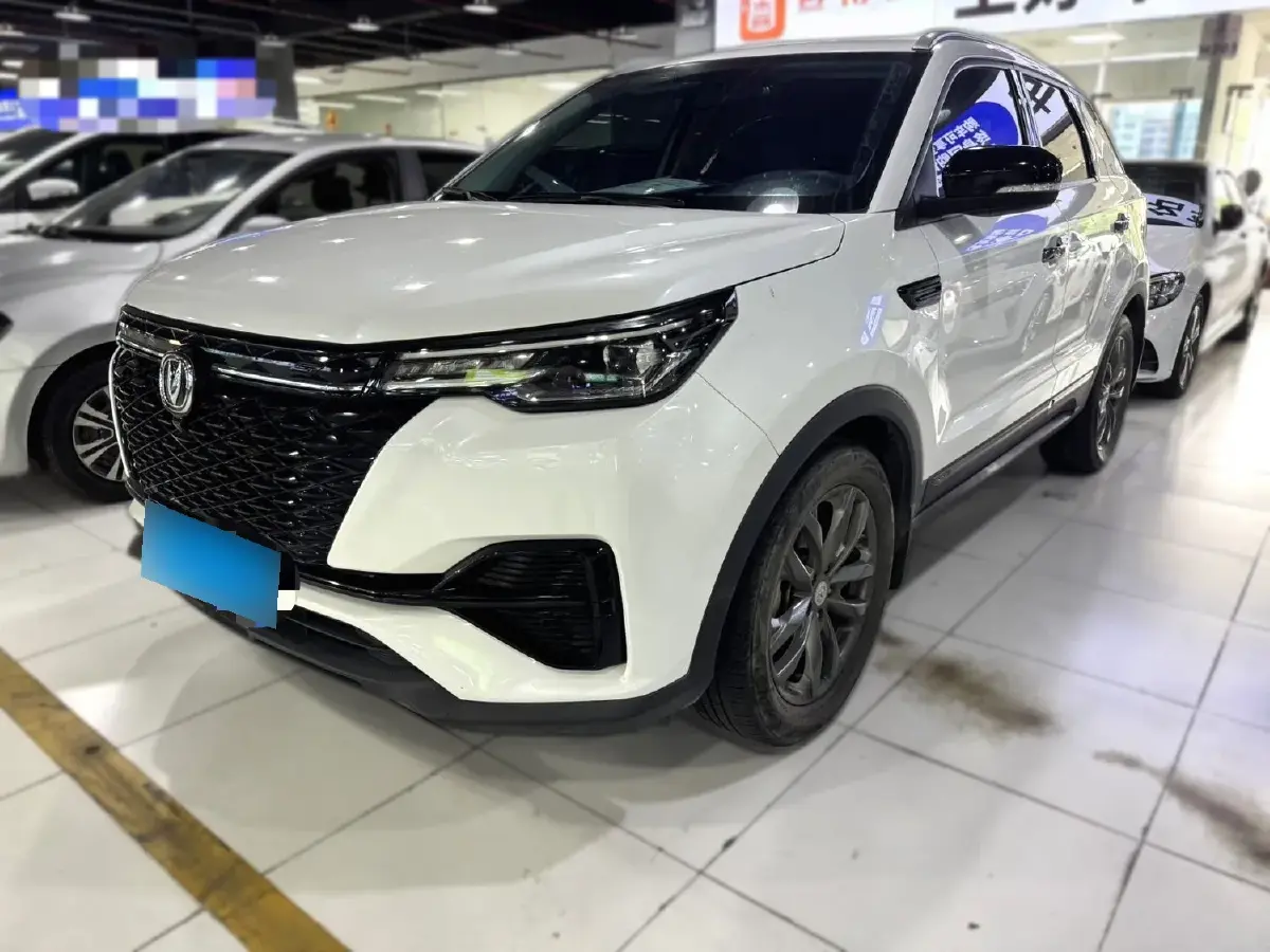 2021 ChangAn CS55 Plus 1.5T 180HP L4 6MT