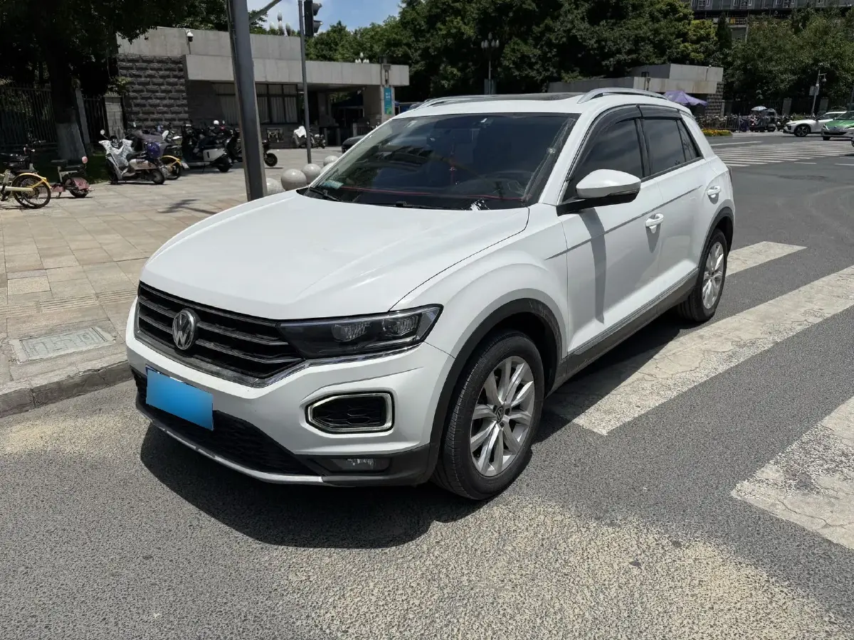 2019 Volkswagen T-Roc 1.4T 131HP L4 7DCT