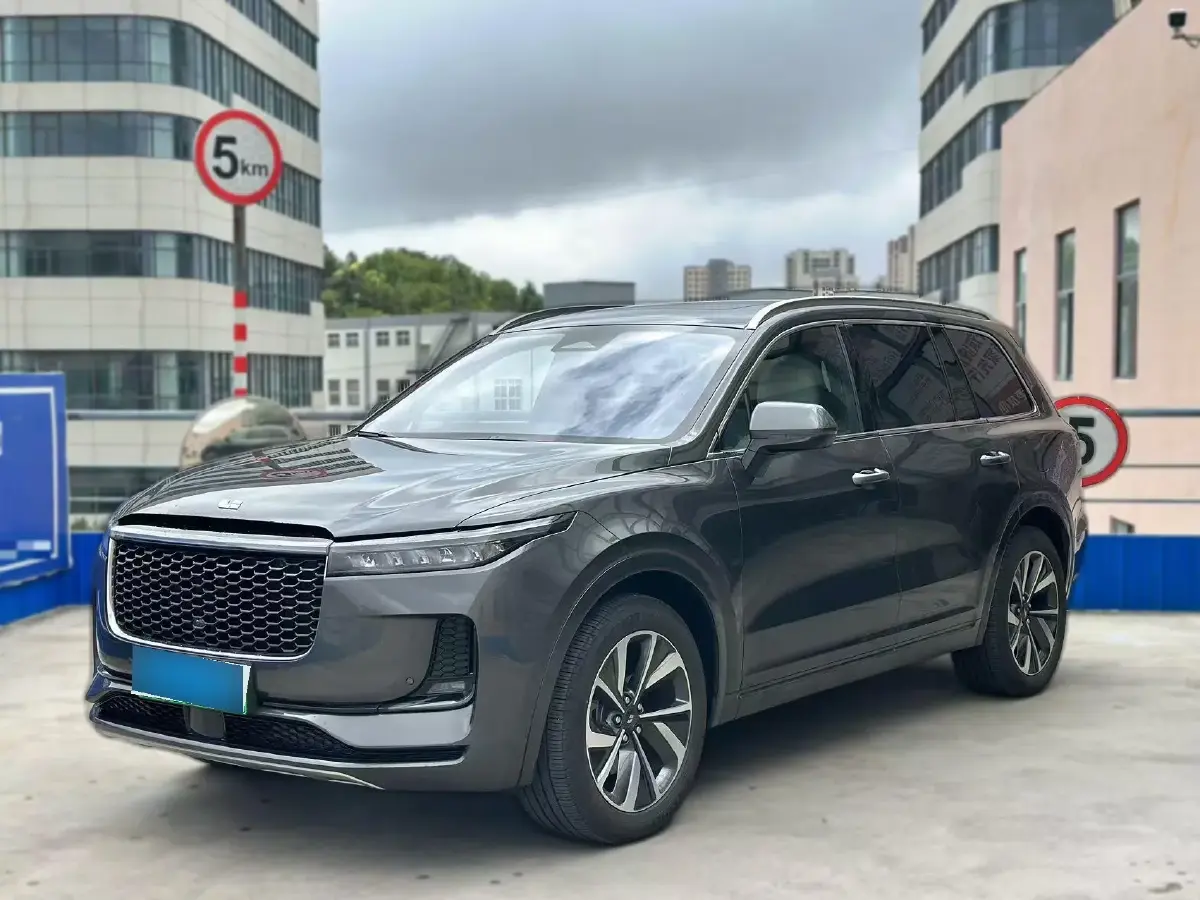 2021 Li ONE Range Extended 131HP REEV 40.5KWH