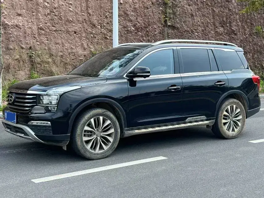 2017 GAC Trumpchi GS8 2.0T 201HP L4 6AT