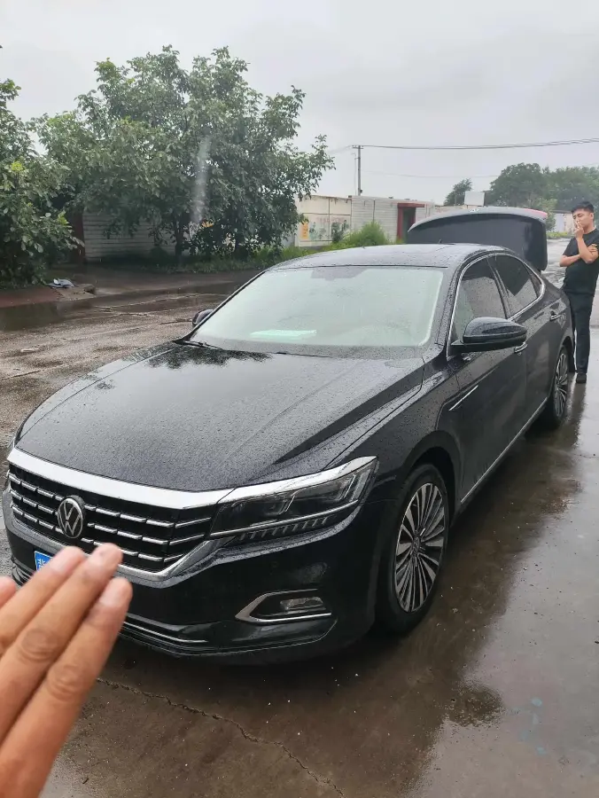 2020 Volkswagen Passat 2.0T 186HP L4 7DCT