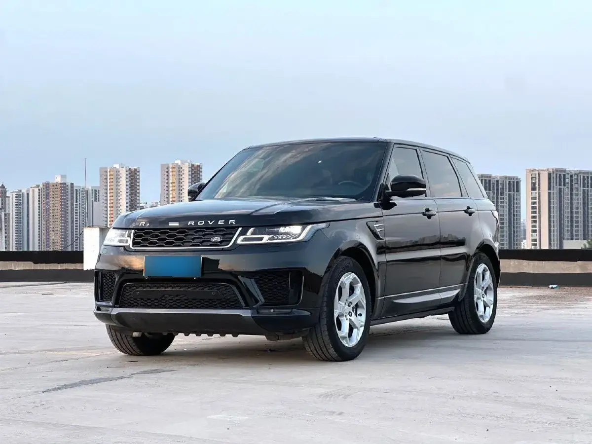 2018 Land Rover Range Rover Sport 2.0T 300HP L4 8AT PHEV 13.1KWH