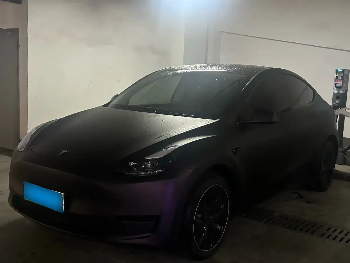 2022 Tesla Model Y BEV 60KWH