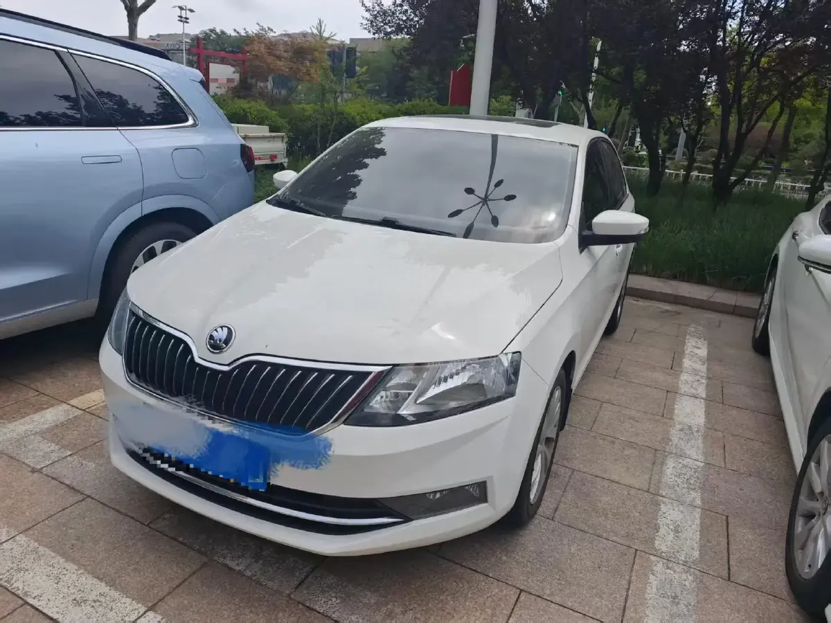 2019 Skoda Rapid 1.5L 112HP L4 5MT