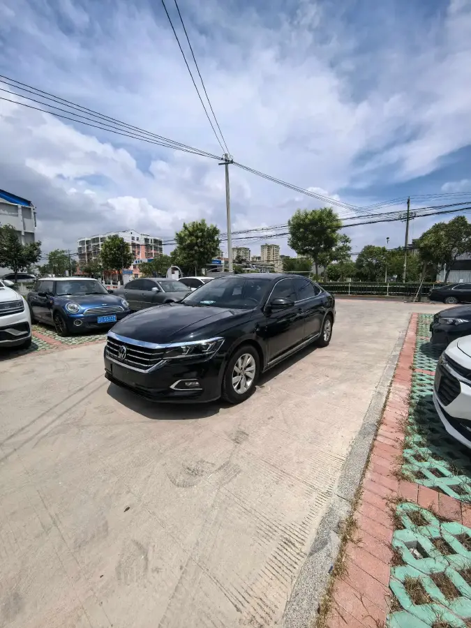 2020 Volkswagen Passat 1.4T 150HP L4 7DCT