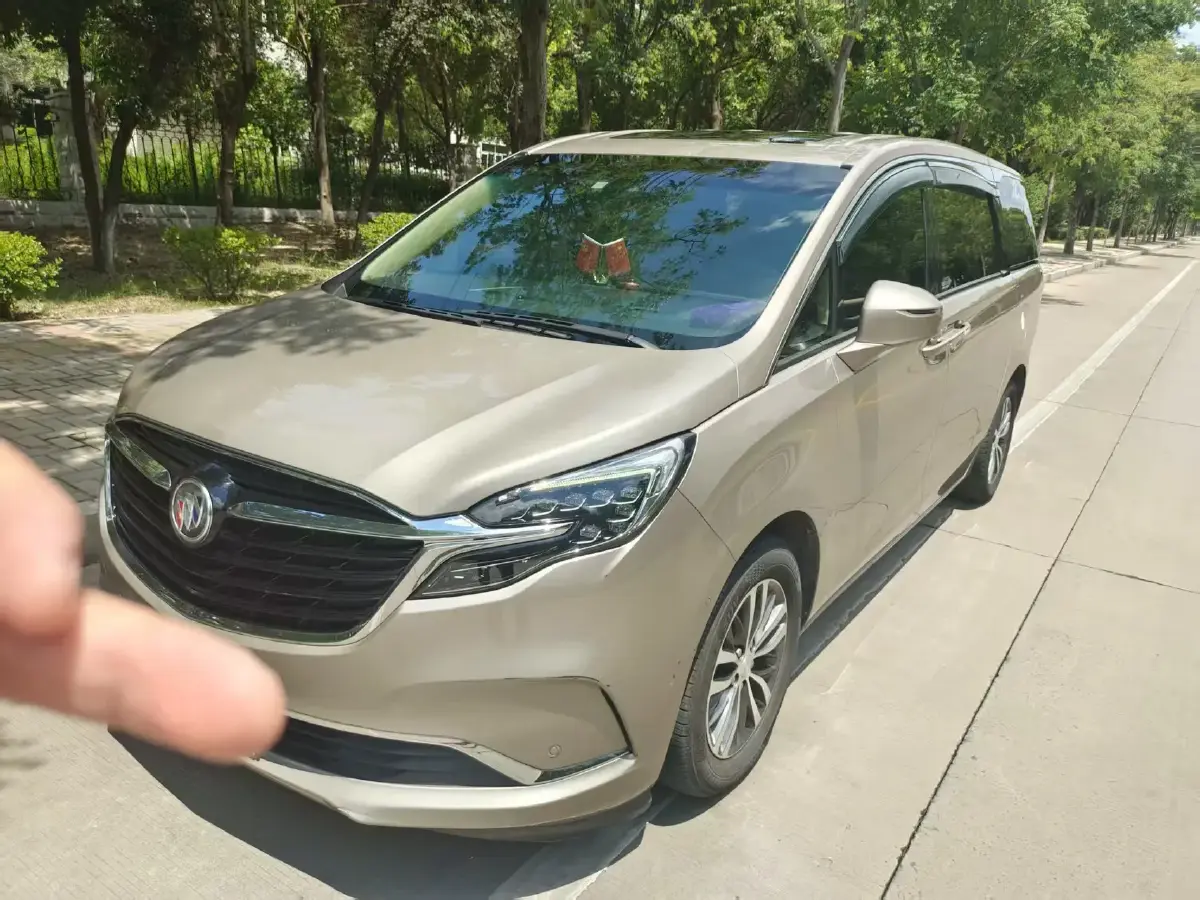 2022 Buick GL8 2.0T 237HP L4 9AT