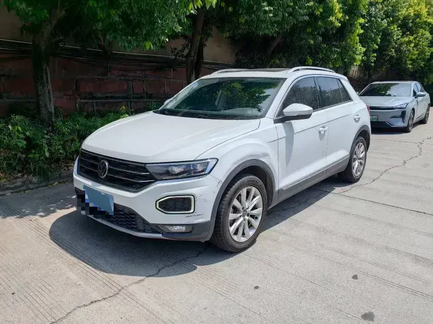 2022 Volkswagen T-Roc 1.4T 150HP L4 7DCT