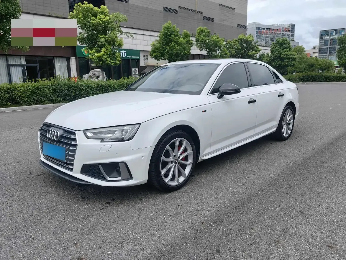 2019 Audi A4L 2.0T 190HP L4 7DCT